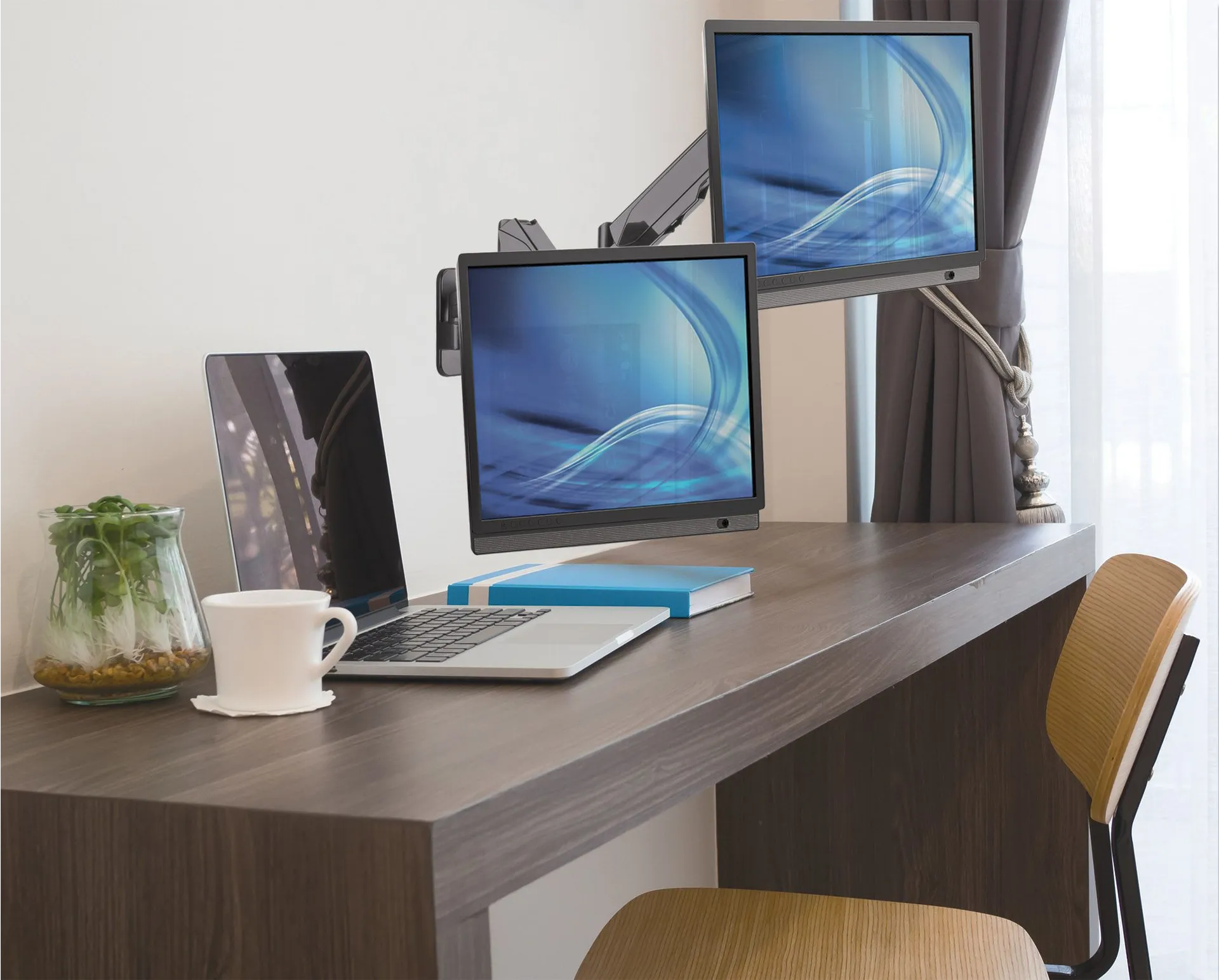 Manhattan Universal-Wandhalterung mit Gasdruckfeder für zwei Monitore, Zwei Halterungsarme mit Gasdruckfeder, Kugelgelenk und Verlängerungsarm, geeignet für zwei Monitore von 17" bis 32"* und bis zu 8 kg pro Arm – Bild 7