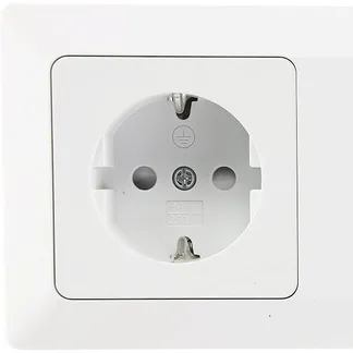 MILOS Set 3 Steckdosen + 3-fach Rahmen 250V~/ 16A, Steckanschluss, Matt-weiß MILOS Set 3 Steckdosen + 3-fach Rahmen 250V~/ 16A, Steckanschluss, Matt-weiß