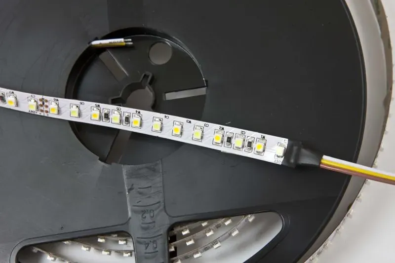 Synergy 21 LED Flex Strip 3528 - 120 DW (CCT) DC24V 36W pro Farbe IP20 – Bild 3