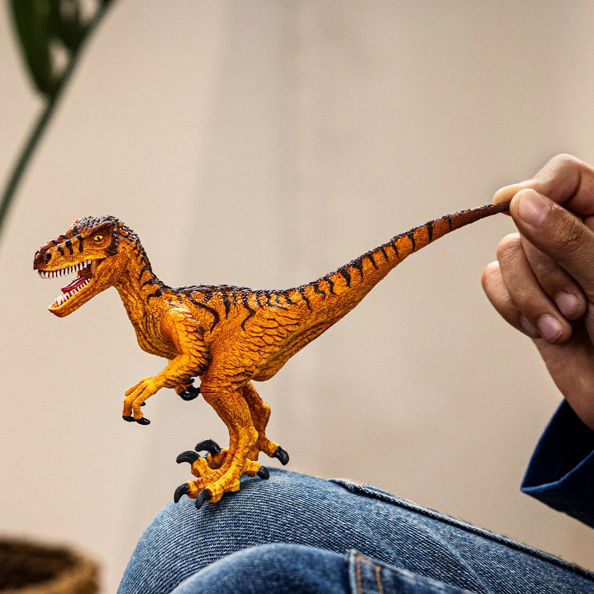 schleich Dinosaurs Velociraptor – Bild 2