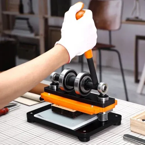 VEVOR Leder Stanzmaschine Manuelle Lederschneidemaschine 18 x 10 cm, Leder Prägemaschine 1,5 t Belastbare Leder-Stanzmaschine Geeignet für Leder, PVC/EVA-Schaumstoff, nicht Klebende Materialien – Bild 7