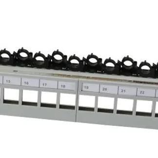 Keystone, Modulträger, 19″Patchpanel für 24xTP-Modul, 1HE(t 94mm), Lichtgrau, V4 mit Kabelklemme, Synergy 21, Keystone, Modulträger, 19″Patchpanel für 24xTP-Modul, 1HE(t 94mm), Lichtgrau, V4 mit Kabelklemme, Synergy 21,