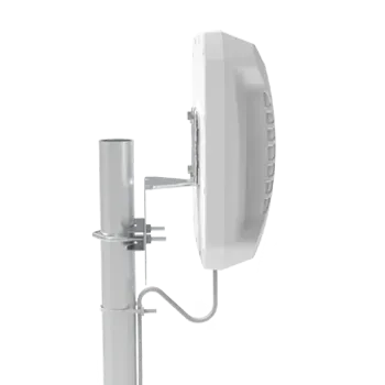 Poynting · Antennen · 5G/LTE · Mast/Wand · A-XPOL-0002-V3-01 · weiß · SMA (M) · LoRa Helium · 11dbi Flat-MIMO · SMA · 5 Meter Kabel – Bild 2