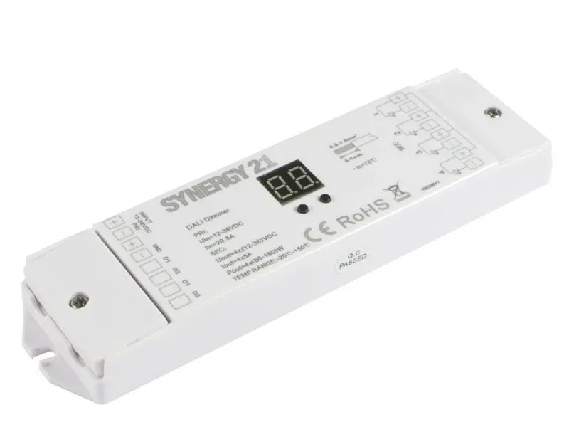 Synergy 21 LED Serie EOS 07 DALI Controller Dimmer 4/4 Synergy 21 LED Serie EOS 07 DALI Controller Dimmer 4/4