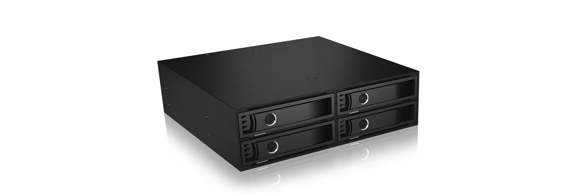 ICY BOX IB-2242SSK, Back Plane, 4x 2,5″ (6-15 mm high) SAS & SATA in 1x 5,25″ bay, dual Channel, Schloss, 2x 4cm fan, schwarz ICY BOX IB-2242SSK, Back Plane, 4x 2,5″ (6-15 mm high) SAS & SATA in 1x 5,25″ bay, dual Channel, Schloss, 2x 4cm fan, schwarz