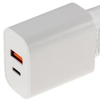 Stecker-Netzteil mit USB „CTN-0522 A-C“ 20W, 5,0V/3,0A, 9,0V/2,0A, 12,0V/1,67A= Stecker-Netzteil mit USB „CTN-0522 A-C“ 20W, 5,0V/3,0A, 9,0V/2,0A, 12,0V/1,67A=