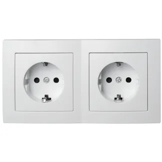 Steckdosen Set McPower Flair “Beginner 2S Profi“, 3-teilig, weiß, Steckanschluss Steckdosen Set McPower Flair “Beginner 2S Profi“, 3-teilig, weiß, Steckanschluss