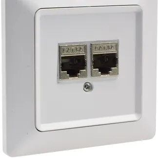 MILOS Netzwerk-Dose 2x CAT6 inkl. Rahmen, UP, matt weiß MILOS Netzwerk-Dose 2x CAT6 inkl. Rahmen, UP, matt weiß
