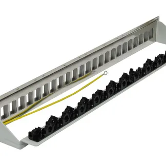 Keystone, Modulträger, 19″Patchpanel für 24xTP-Modul, 1HE(t 94mm), Lichtgrau, V4 mit Kabelklemme, Synergy 21, Keystone, Modulträger, 19″Patchpanel für 24xTP-Modul, 1HE(t 94mm), Lichtgrau, V4 mit Kabelklemme, Synergy 21,