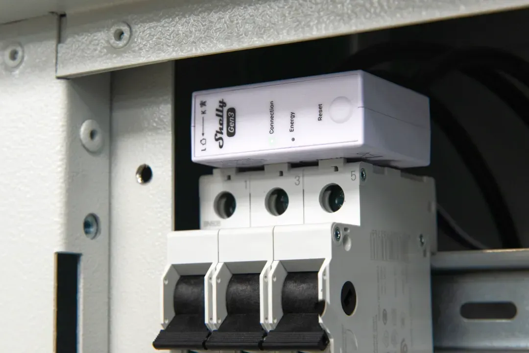 Shelly · Hutschiene · "3EM-63W Gen3" · Stromzähler – Bild 6