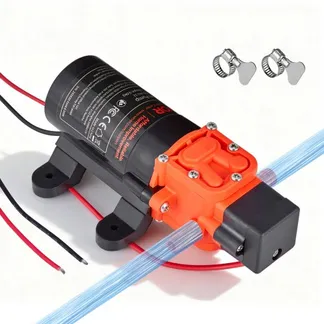 VEVOR Membranpumpe, 12 V DC, 4,5 L/min, selbstansaugende 2-Kammer-Membranwasserpumpe mit 2 Schlauchschellen, 5,5 bar max. Druck, leiser Betrieb, für Wohnmobil, Wohnwagen, Boot, Gartenbewässerung VEVOR Membranpumpe, 12 V DC, 4,5 L/min, selbstansaugende 2-Kammer-Membranwasserpumpe mit 2 Schlauchschellen, 5,5 bar max. Druck, leiser Betrieb, für Wohnmobil, Wohnwagen, Boot, Gartenbewässerung