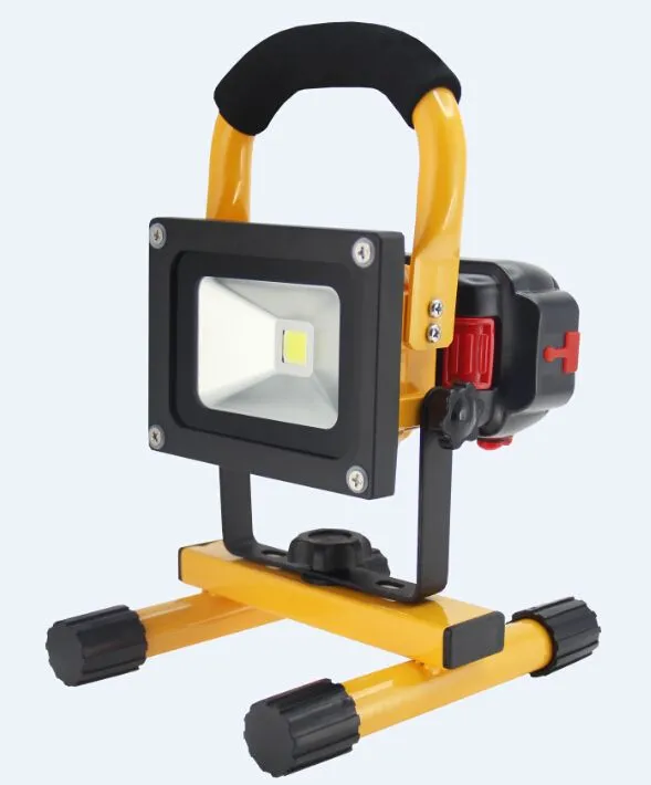 Synergy 21 LED AKKU Baustrahler 10W gelb/kaltweiß slider Synergy 21 LED AKKU Baustrahler 10W gelb/kaltweiß slider