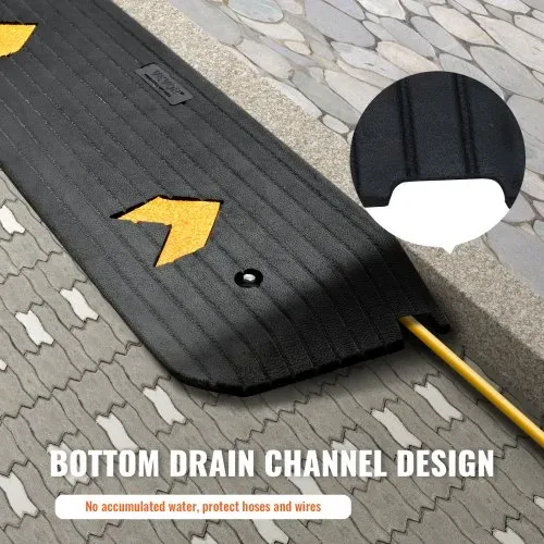 VEVOR Schwellenrampe Vollgummi Türschwellenrampe 15Tonnen Tragfähigkeit Bordsteinrampe mit Kanal 113x24,1x2,5cm Rollstuhlrampe Auffahrrampe Gummirampe Ideal für unebenen Boden Bordsteinkanten – Bild 4