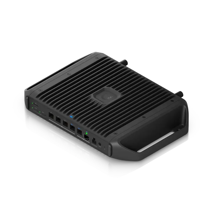 Ubiquiti UniFi Cloud Gateway Industrial • UniFi OS Console • WIFI7 • BE5000 • 1x 10 GbE • 4x 2,5 GbE 3x PoE+++ • 2x PoE++ • 1x SFP+ • UCG-Industrial – Bild 4