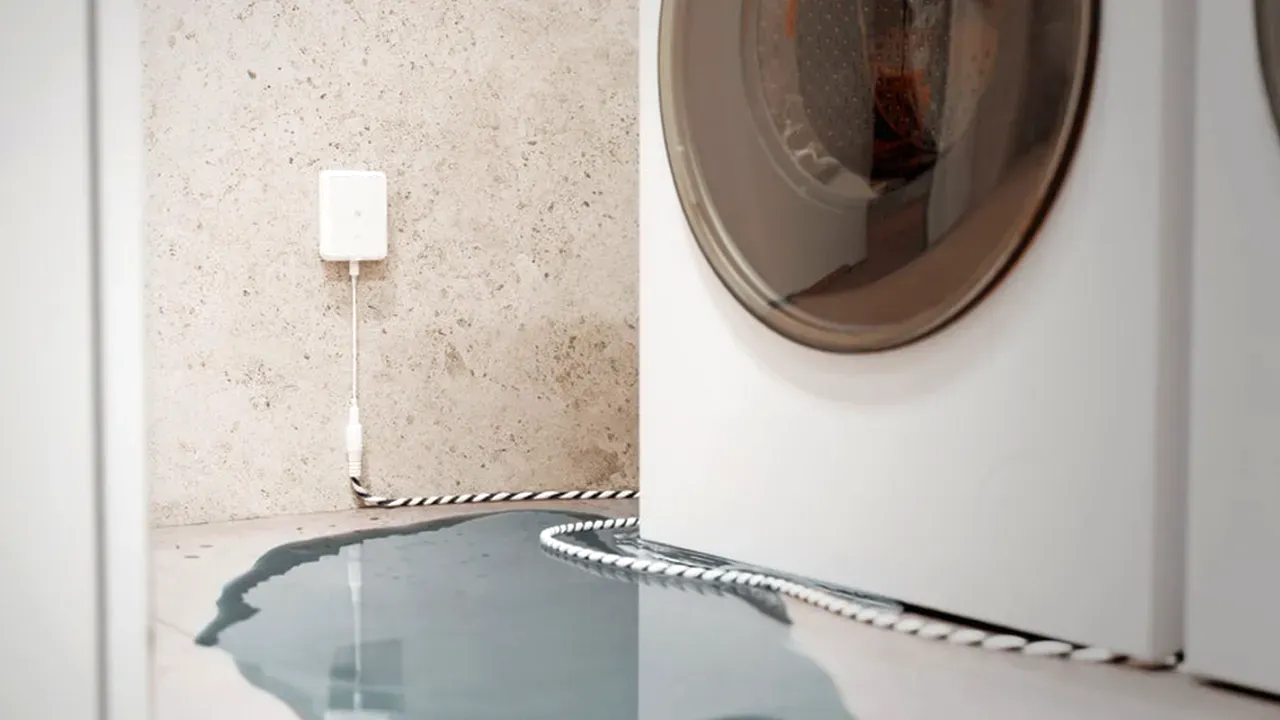Shelly · Plug & Play · "Flood Gen4" · Wasserleckage- & Regensensor · WLAN · Matter · Zigbee · Bluetooth · Batterie (enthalten) – Bild 10
