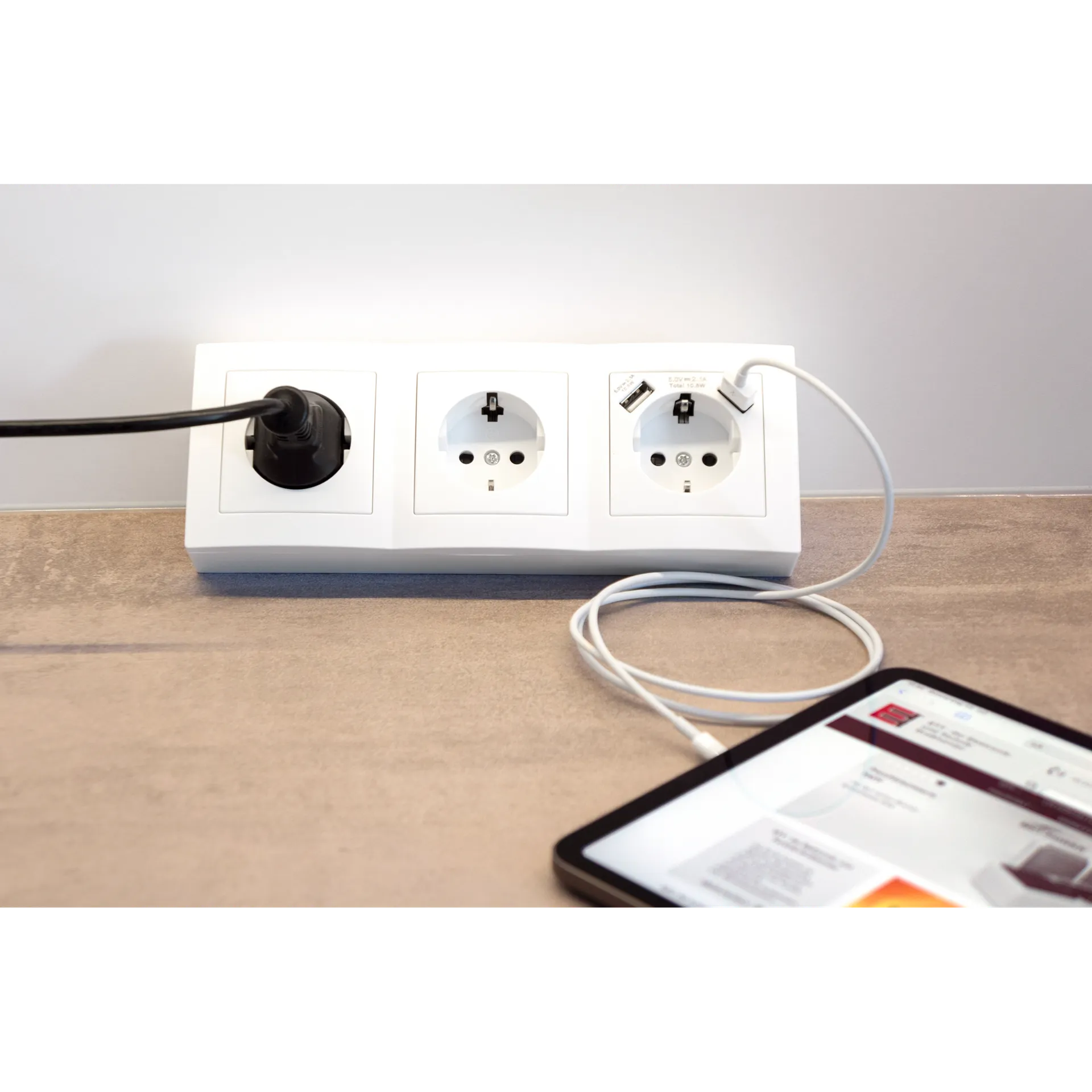 Steckdosenblock McPower ''Flair'' Aufbau, weiß, 3-fach Schutzkontakt + USB – Bild 5