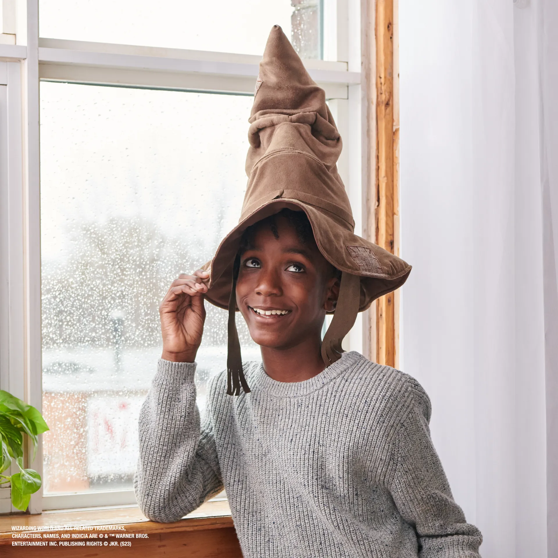 Wizarding World Harry Potter - Interaktiver Sprechender Hut mit Sound – Bild 3