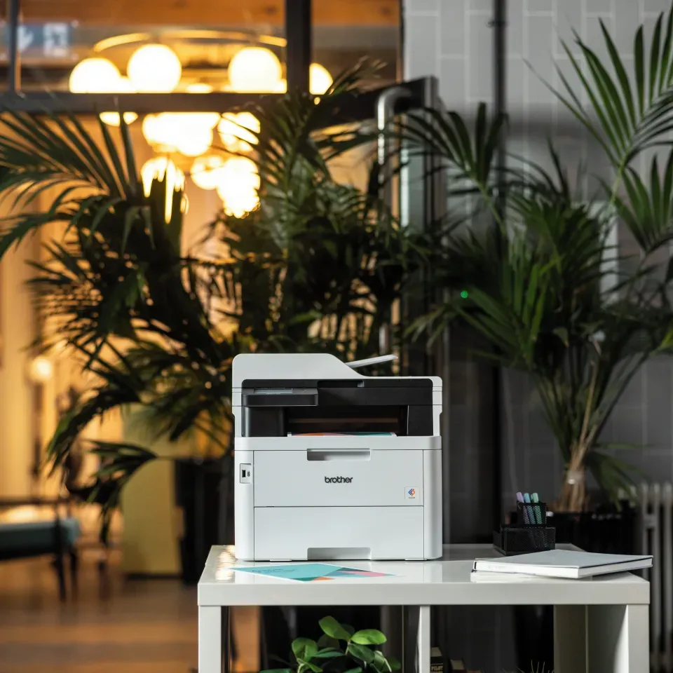 Brother MFC-L3760CDW Multifunktionsdrucker LED A4 600 x 2400 DPI 26 Seiten pro Minute WLAN – Bild 2