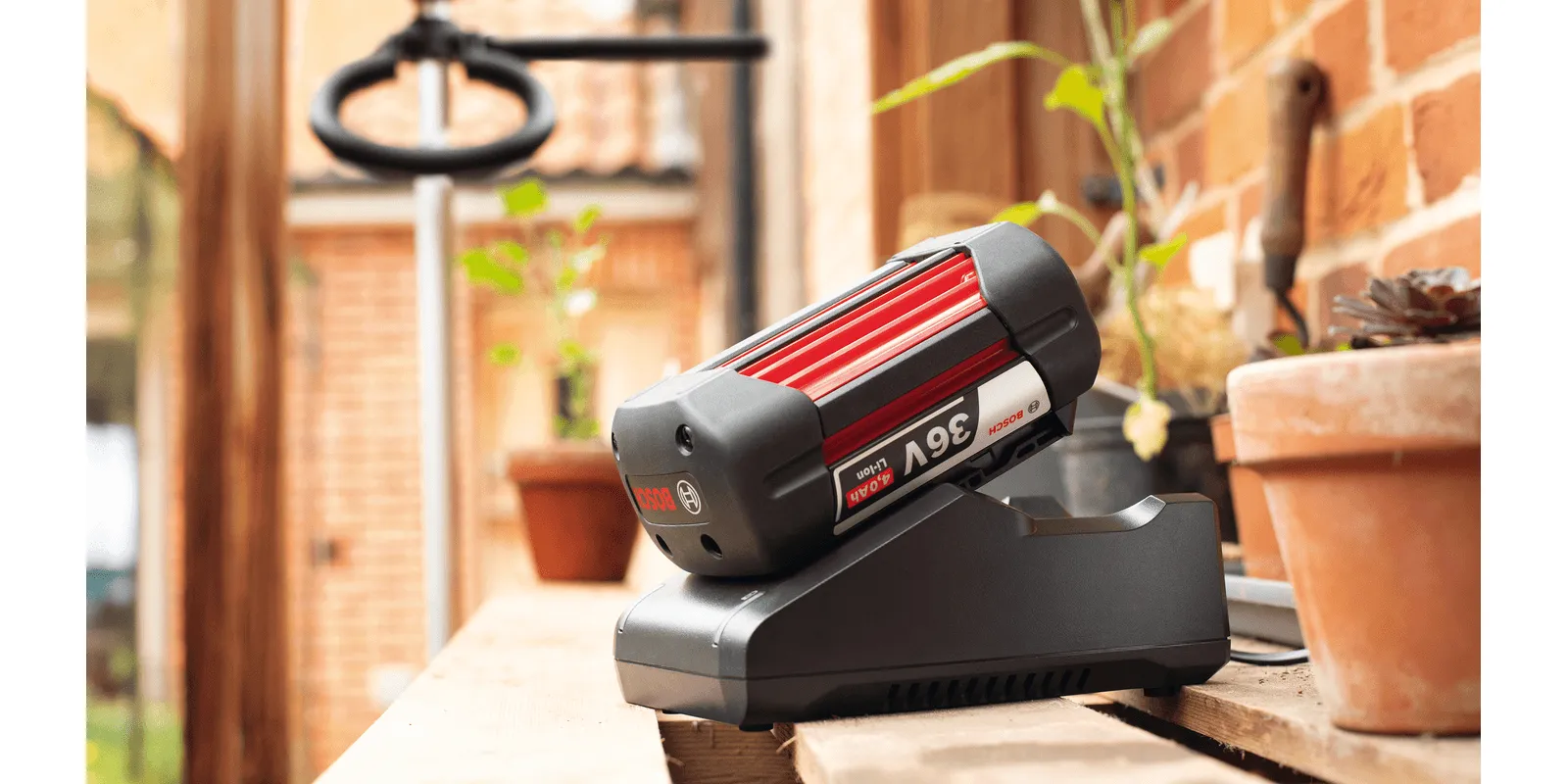 Bosch Starter-Set 36V (GBA 36V 4.0Ah + AL 36V-20) Batterie- & Ladegerät-Set – Bild 4