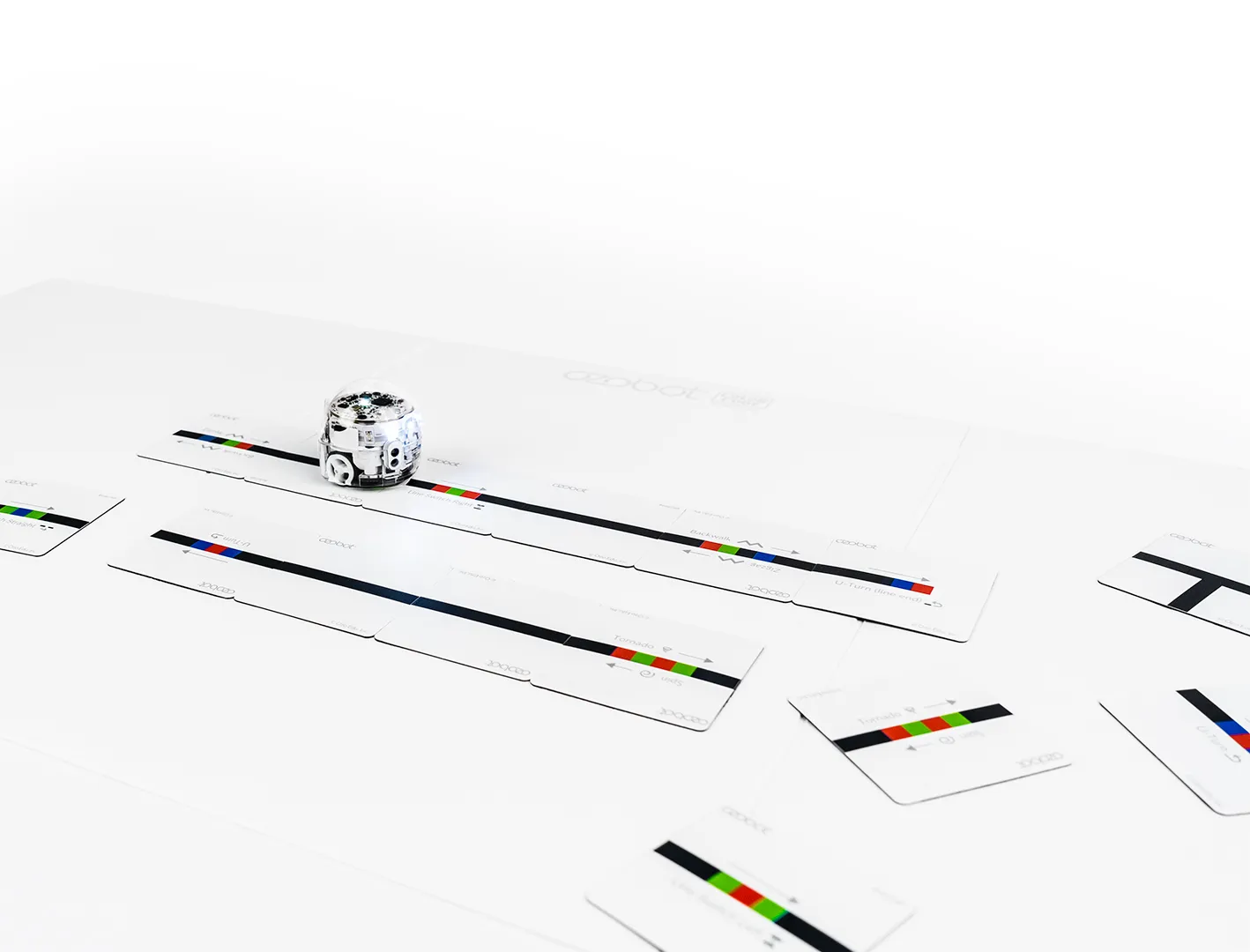 Ozobot MINT Spezialbewegung Set Magnetische Farbcode Kacheln „Color Code Magnets Special Moves Kit“ Ozobot MINT Spezialbewegung Set Magnetische Farbcode Kacheln „Color Code Magnets Special Moves Kit“
