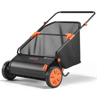VEVOR Rasenkehrmaschine 66 cm Kehrbreite, Kehrmaschine mit 198 L Fangkorb & Verstellbarer Bürstenhöhe, Laubsammler, Laubkehrmaschine, Laubkehrer mit Gummirädern für Laub- & Grasentfernung VEVOR Rasenkehrmaschine 66 cm Kehrbreite, Kehrmaschine mit 198 L Fangkorb & Verstellbarer Bürstenhöhe, Laubsammler, Laubkehrmaschine, Laubkehrer mit Gummirädern für Laub- & Grasentfernung
