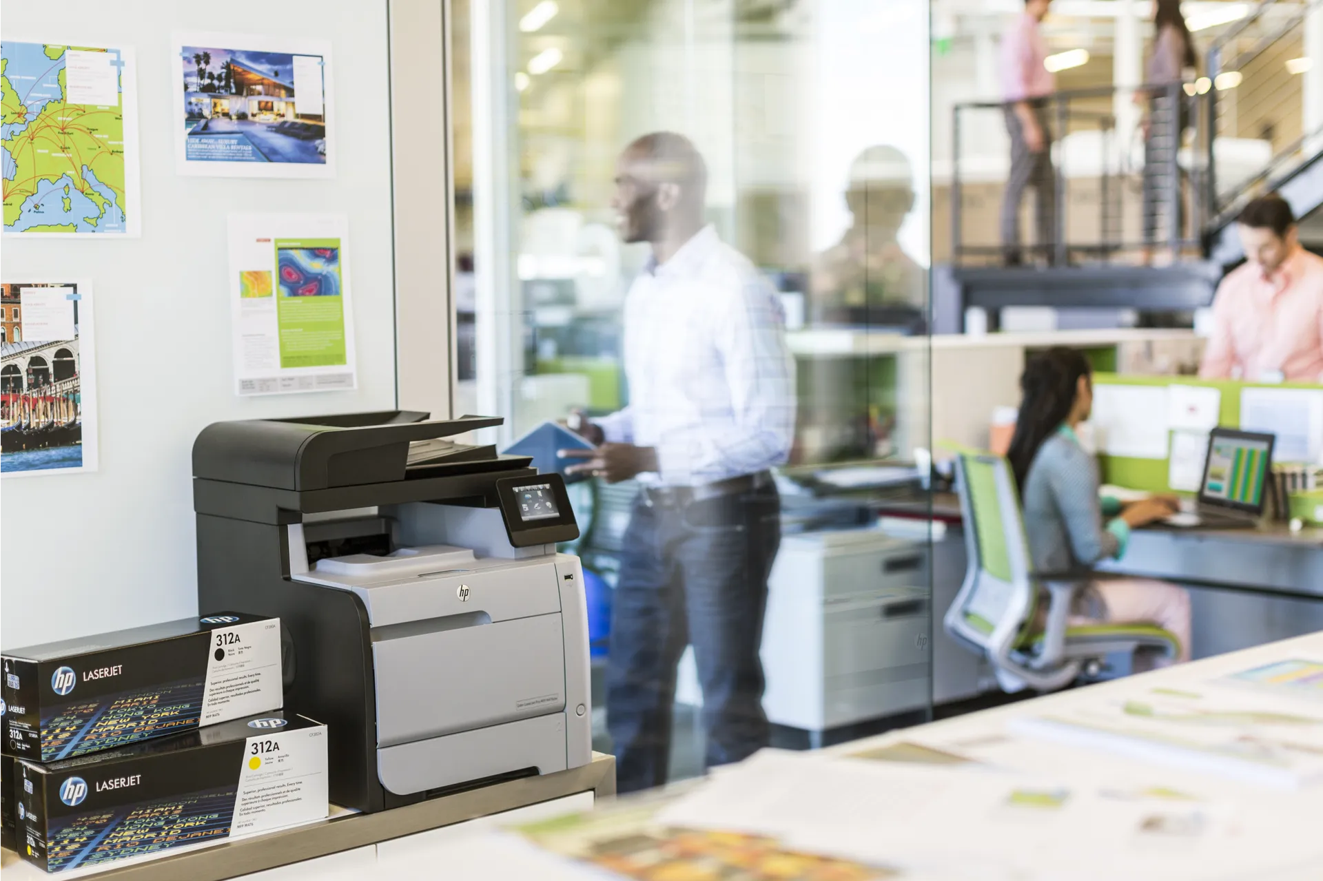 HP 312A Schwarz LaserJet Tonerkartusche – Bild 2