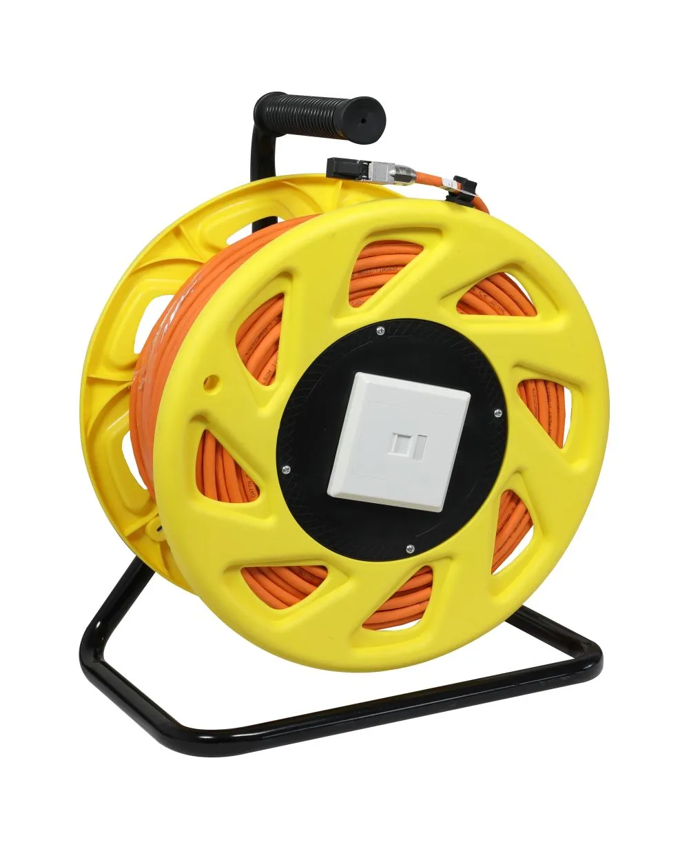 Kabeltrommel, CAT6A, 90m, CAT7A Rohkabel S-STP(S/FTP), mit 1x Buchse/Stecker RJ45(CAT6A), LSZH, Synergy 21 Kabeltrommel, CAT6A, 90m, CAT7A Rohkabel S-STP(S/FTP), mit 1x Buchse/Stecker RJ45(CAT6A), LSZH, Synergy 21