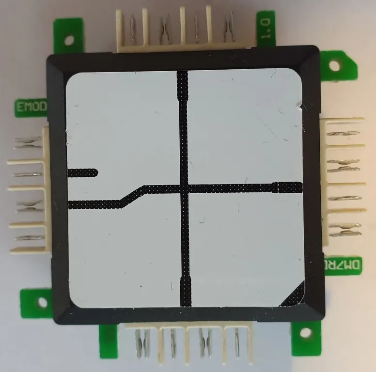 ALLNET Brick’R’knowledge Leitung als Kreuzung mit einfacher Trennung der Leitung ALLNET Brick’R’knowledge Leitung als Kreuzung mit einfacher Trennung der Leitung