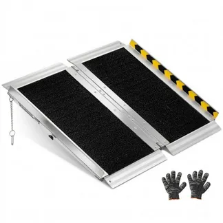 VEVOR Rollstuhlrampe Faltbar 610x745mm, 362,9kg Belastbare Schwellenrampe mit Rutschfester Oberfläche, Tragbare Alu-Auffahrschiene, Auffahrrampe für Rollstuhl Scooter Türschwelle Bordsteine Treppen VEVOR Rollstuhlrampe Faltbar 610x745mm, 362,9kg Belastbare Schwellenrampe mit Rutschfester Oberfläche, Tragbare Alu-Auffahrschiene, Auffahrrampe für Rollstuhl Scooter Türschwelle Bordsteine Treppen