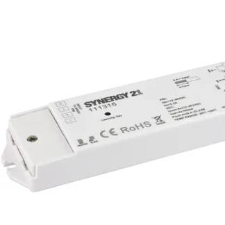 Synergy 21 LED Serie EOS 05 4-Kanal Controller + CC700 Synergy 21 LED Serie EOS 05 4-Kanal Controller + CC700