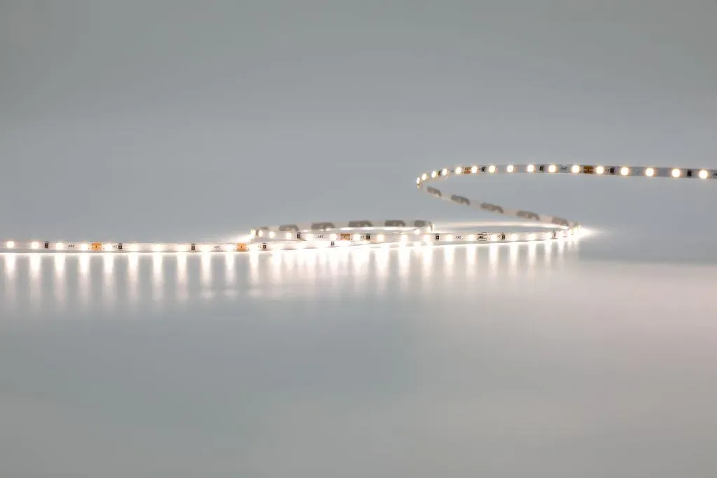 Synergy 21 LED Flex Strip 2022 - 120 SWW DC24V 24W SLIM IP20 – Bild 3