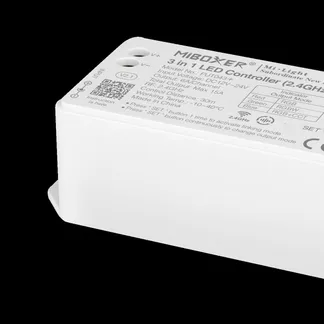 Synergy 21 LED Controller RGB-WW (RGB-CCT) DC12/24V *Milight/Miboxer* Synergy 21 LED Controller RGB-WW (RGB-CCT) DC12/24V *Milight/Miboxer*