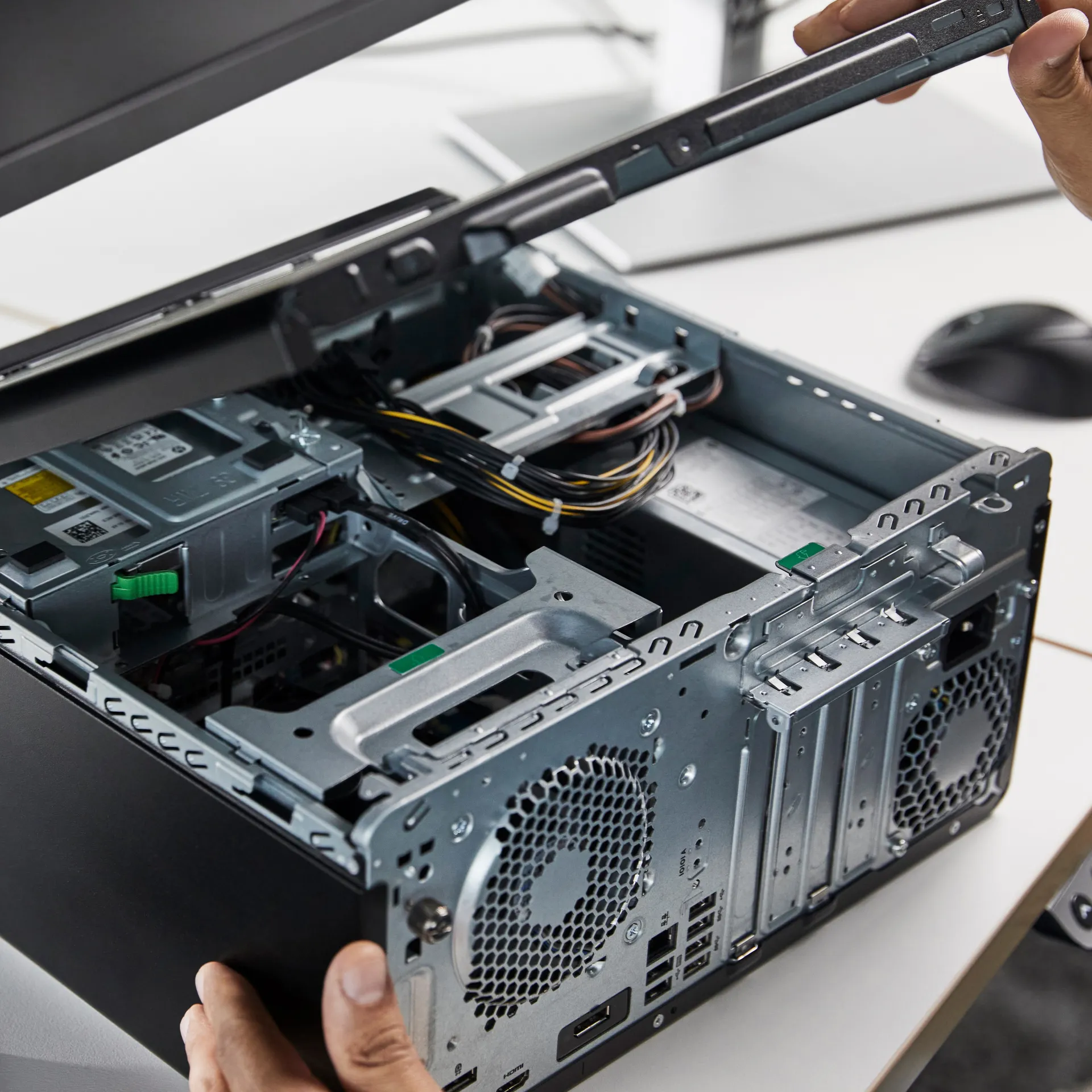 HP Elite Tower 800 G9 Intel® Core™ i5 i5-14500 16 GB DDR5-SDRAM 512 GB SSD Windows 11 Pro PC Schwarz – Bild 6