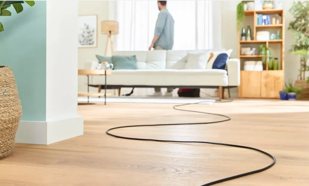 Bosch Serie 4 BGD38RD1H Staubsauger 4 l Trommel-Vakuum Trocken 600 W Staubbeutel – Bild 3