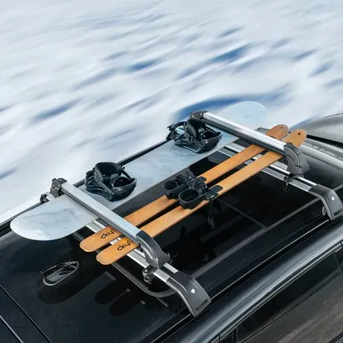 VEVOR Ski- und Snowboard-Dachträger, 31,7 Zoll Universal-Skiträger für Autodächer, passend für die meisten Querträger, für den Transport von bis zu 6 Paar Ski oder 4 Snowboards, Aluminium-Snowboard-Skiträger mit Schloss und Gummipolsterung – Bild 7