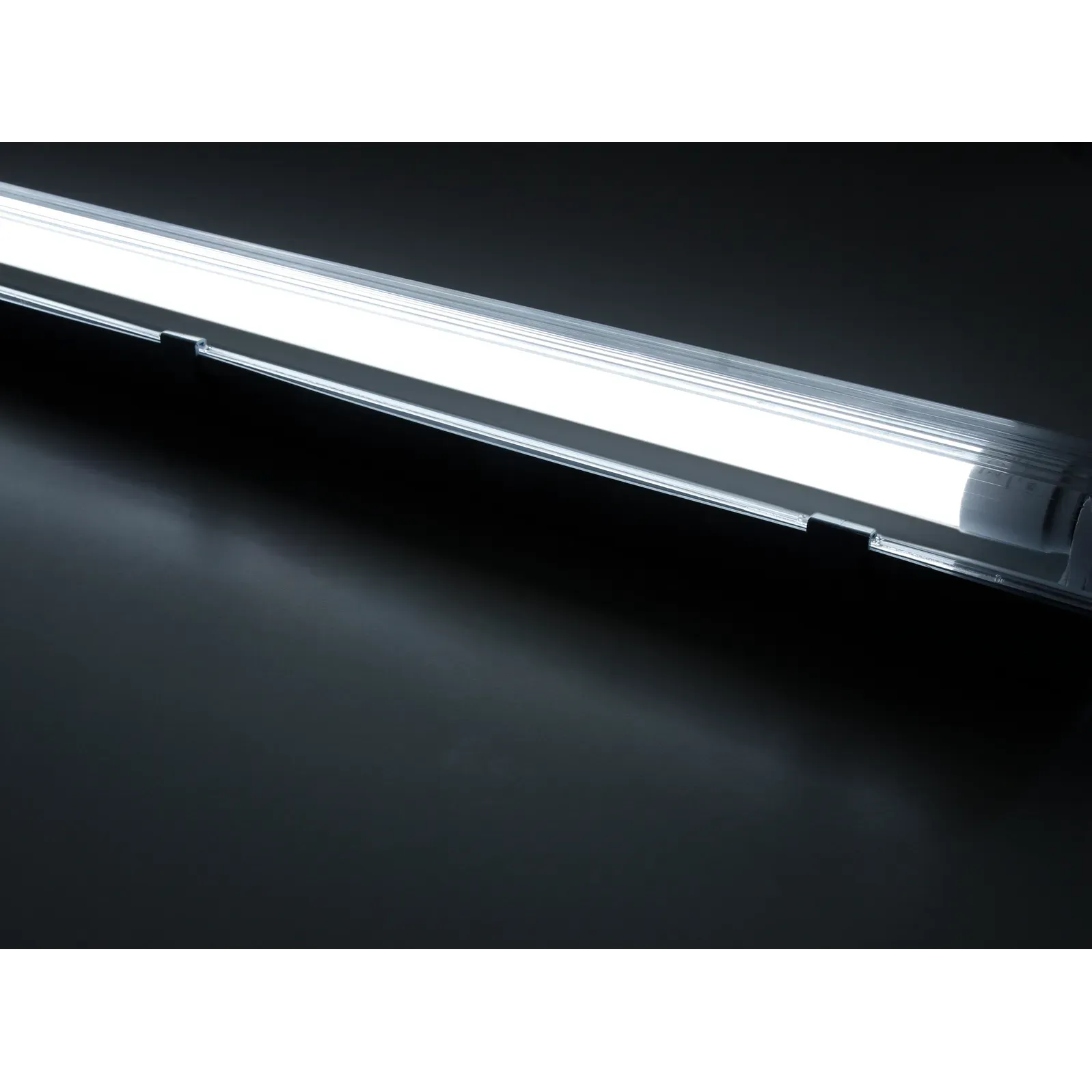 LED Feuchtraumleuchte McShine ''FL-12'', IP65, 2.400 lm, 4000K, 150cm, neutralweiß – Bild 2