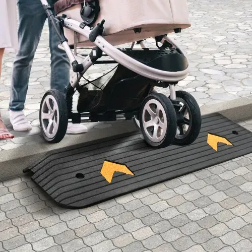 VEVOR Schwellenrampe Vollgummi Türschwellenrampe 15Tonnen Tragfähigkeit Bordsteinrampe mit Kanal 113x24,1x2,5cm Rollstuhlrampe Auffahrrampe Gummirampe Ideal für unebenen Boden Bordsteinkanten – Bild 7