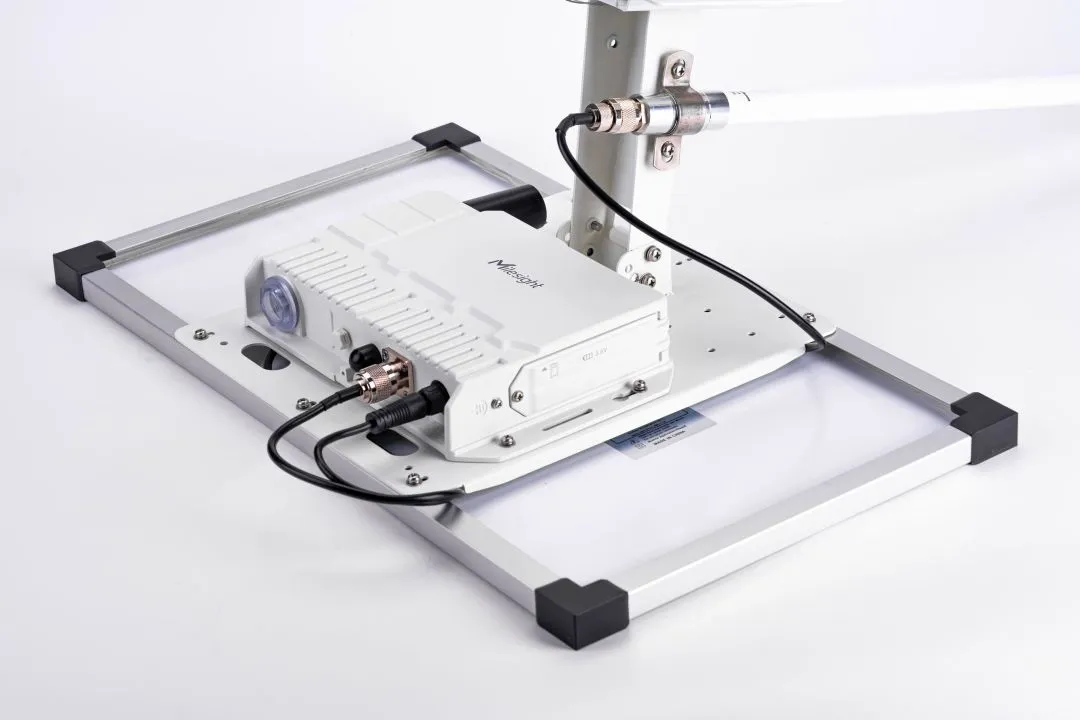 Milesight IoT Ultra Low Power Solar LoRaWAN® Gateway, SG50-L08GL-868M-45W – Bild 3