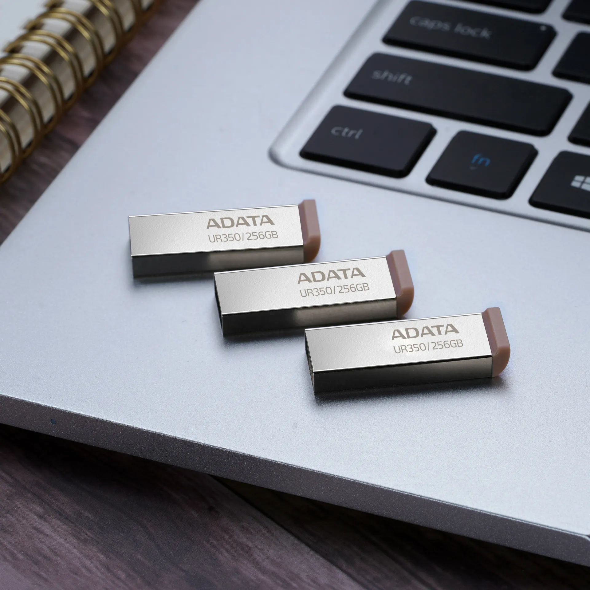ADATA UR350 USB-Stick 256 GB USB Typ-A 3.2 Gen 1 (3.1 Gen 1) Schwarz, Silber – Bild 7