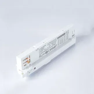 Powergear 3PH ULTIMATIVER ADAPTER 150-500mA 20W (EINSTELLBARER DIP-SCHALTER), Weiß Powergear 3PH ULTIMATIVER ADAPTER 150-500mA 20W (EINSTELLBARER DIP-SCHALTER), Weiß