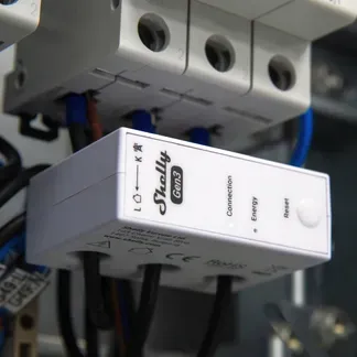 Shelly · Hutschiene · „3EM-63W Gen3“ · Stromzähler Shelly · Hutschiene · „3EM-63W Gen3“ · Stromzähler