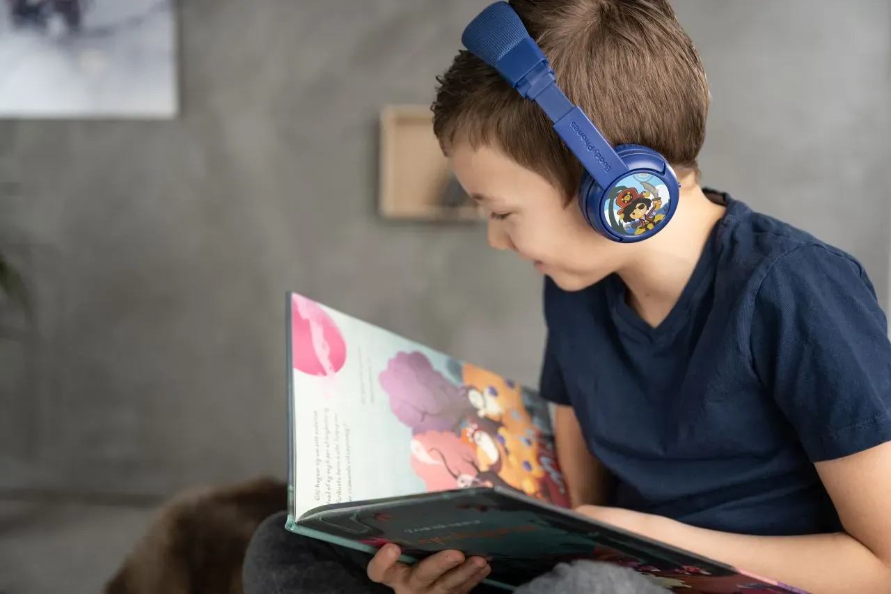 Onanoff Kopfhörer für Kinder / Basic / Bluetooth / Dunkelblau Onanoff Kopfhörer für Kinder / Basic / Bluetooth / Dunkelblau