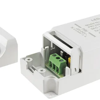 LED-Trafo „CT-30-V2“, 1-30W Ein 220-240V, Aus 12V= Konstantspannung LED-Trafo „CT-30-V2“, 1-30W Ein 220-240V, Aus 12V= Konstantspannung