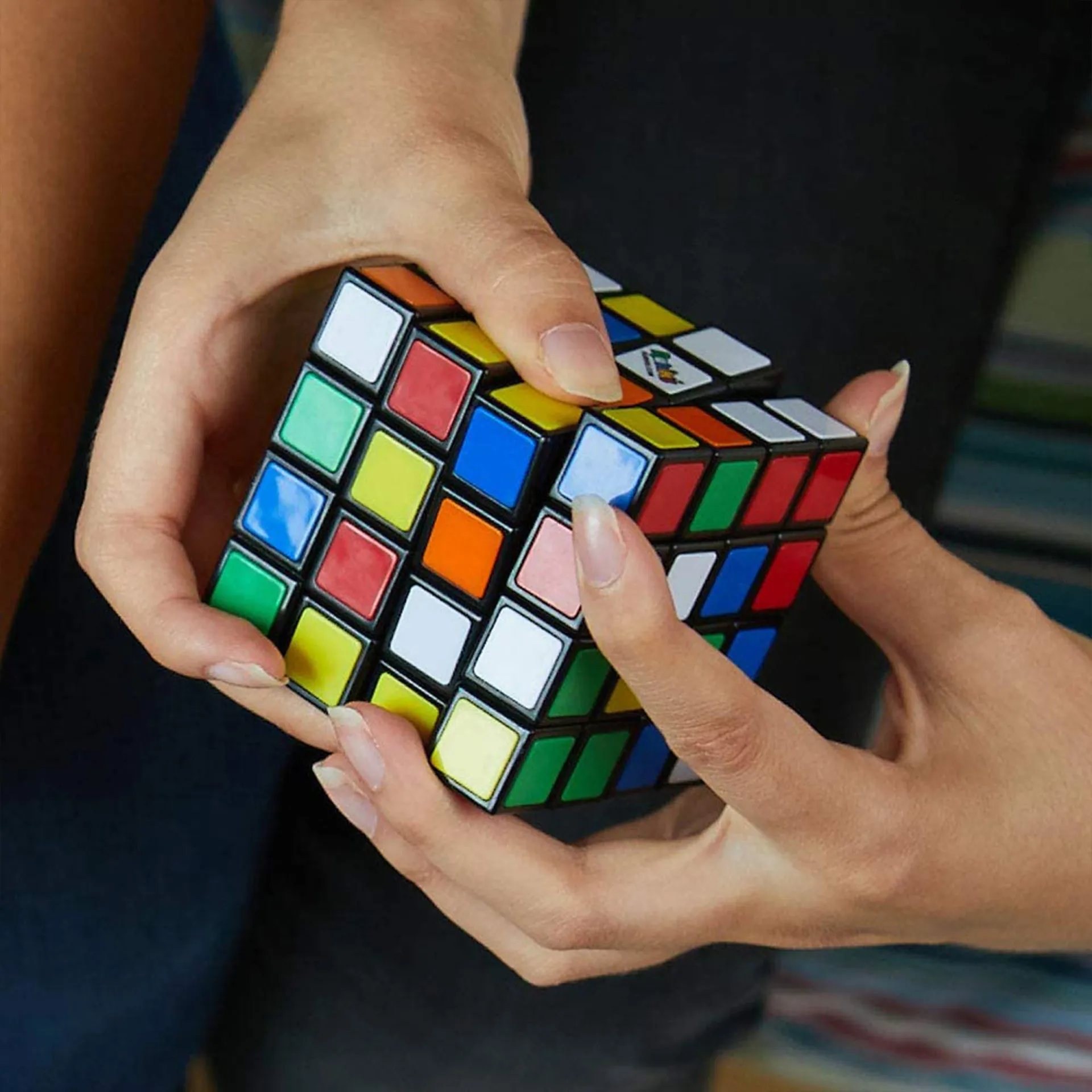 Rubik’s 4x4 Master Zauberwürfel - der ultimative 4x4 Cube für Logik Profis ab 8 Jahren und für unterwegs, hohe Qualität, leichtgängiges Handling, leuchtende Farben – Bild 3