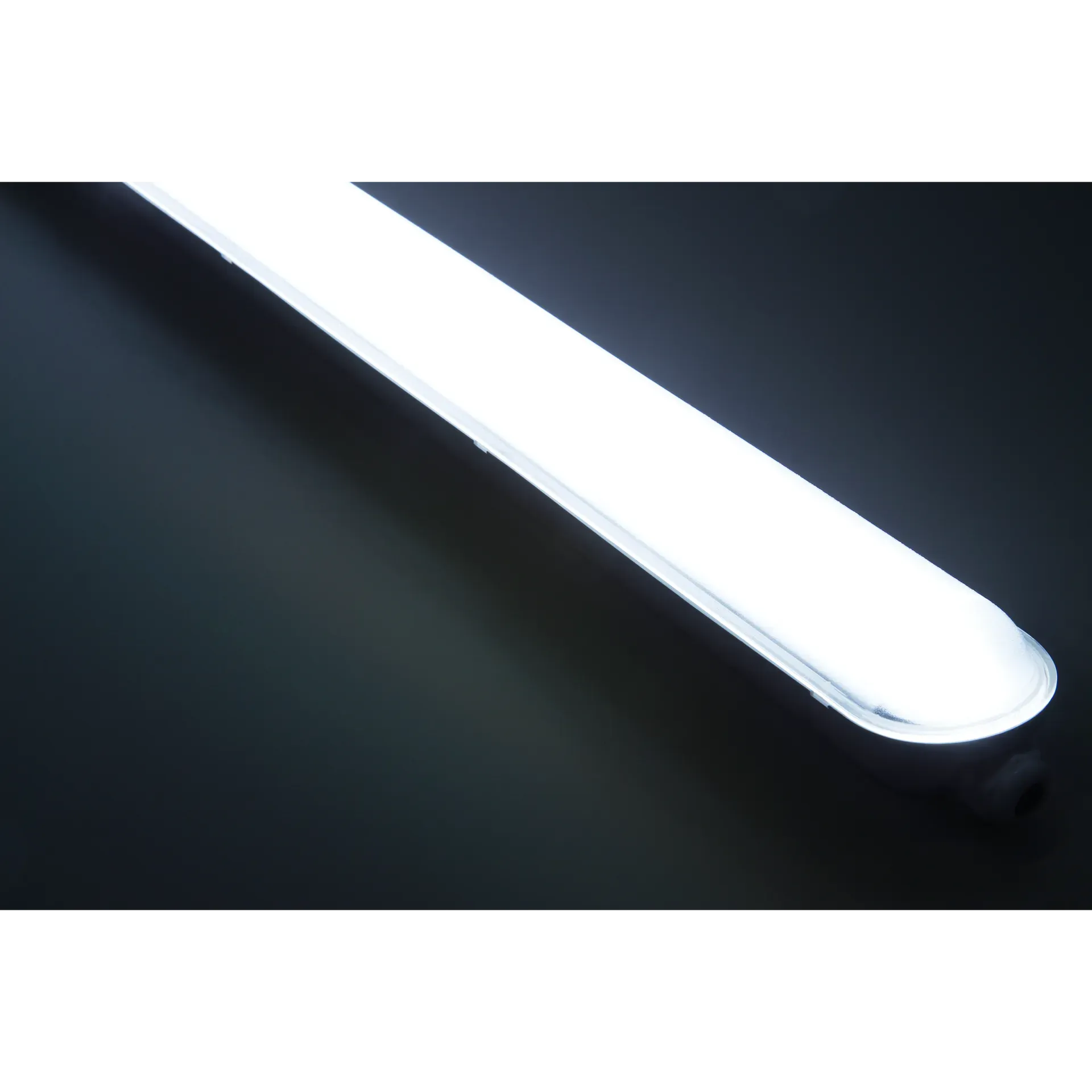 LED Feuchtraumleuchte McShine ''FL-126'', IP65, 5500lm, 4000K, 150cm, neutralweiß – Bild 2