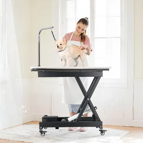 VEVOR Elektrischer Hubtisch 76x44 cm, 150 kg Tragkraft, Scherenhubtisch, 200 bis 710 mm höhenverstellbare Hebebühne, Couchtischlift mit 4 Rädern, für Materialhandhabung und Transport, Schwarz – Bild 7