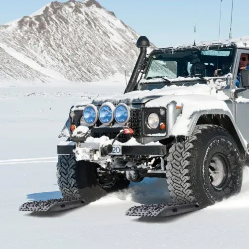 VEVOR 10 TONNEN Traktionsbretter mit PP-Material, Bergungsbretter für Geländefahrzeuge/Autos/Pickups/SUVs/Wohnmobile, Paar Reifen-Traktionsmatten auf Schnee, Sand, Schlamm und losem Untergrund, Aufbewahrungstasche, lang, schwarz – Bild 7