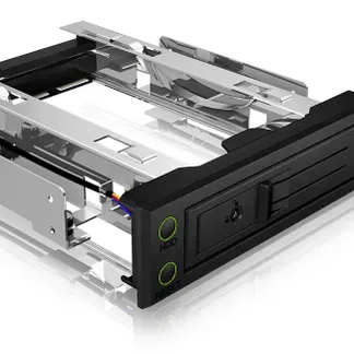 ICY BOX IB-166SSK-B, Wechselrahmen, 1x 3,5″ SATA I/II/III oder SAS II HDD zu 1x SATA Host, EasySwap trägerlos, Stahl + Plastik, abschließbar,schwarz ICY BOX IB-166SSK-B, Wechselrahmen, 1x 3,5″ SATA I/II/III oder SAS II HDD zu 1x SATA Host, EasySwap trägerlos, Stahl + Plastik, abschließbar,schwarz