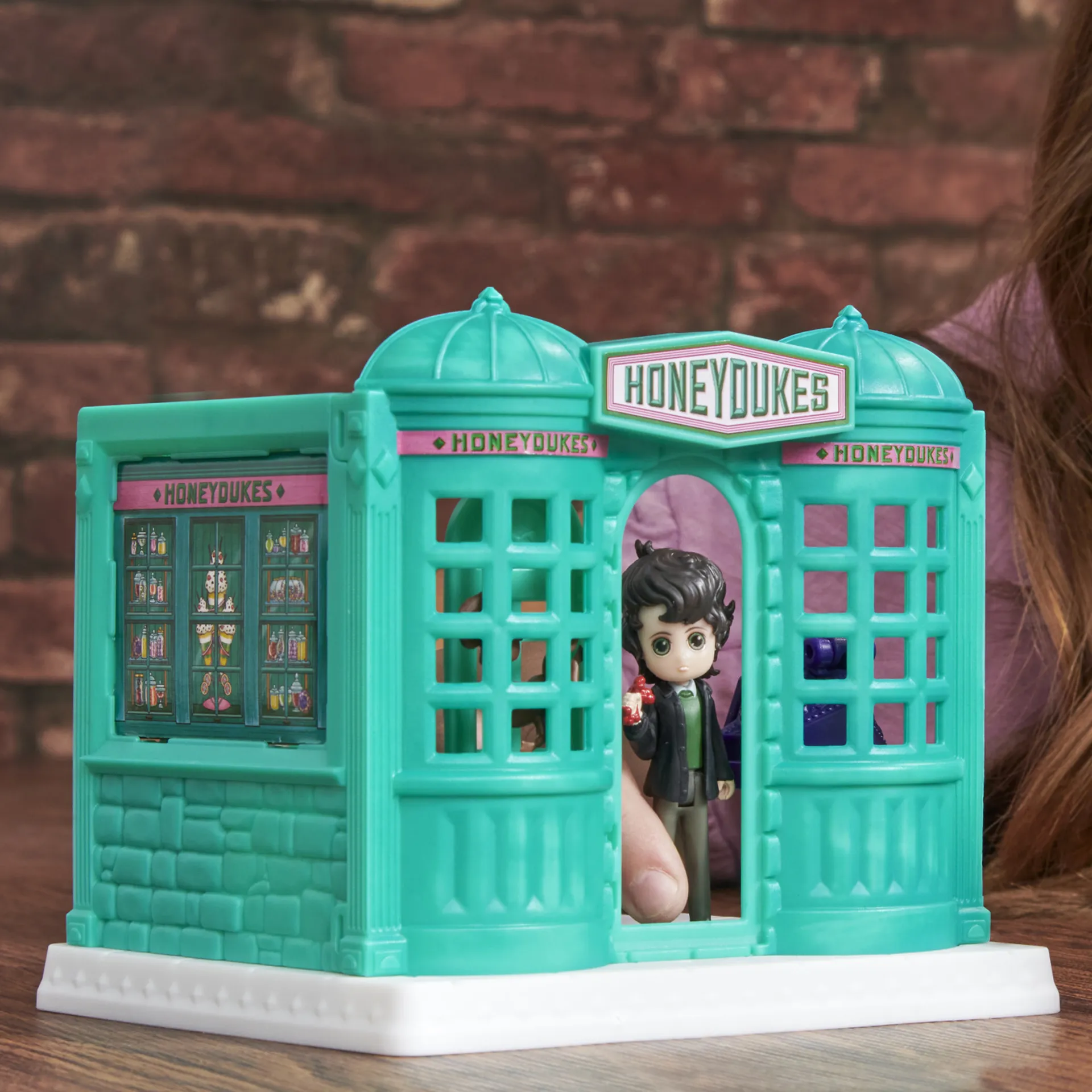 Wizarding World Harry Potter - Honeydukes (Honigtopf) Spielset mit Luna Lovegood und Neville Longbottom Sammelfiguren – Bild 7
