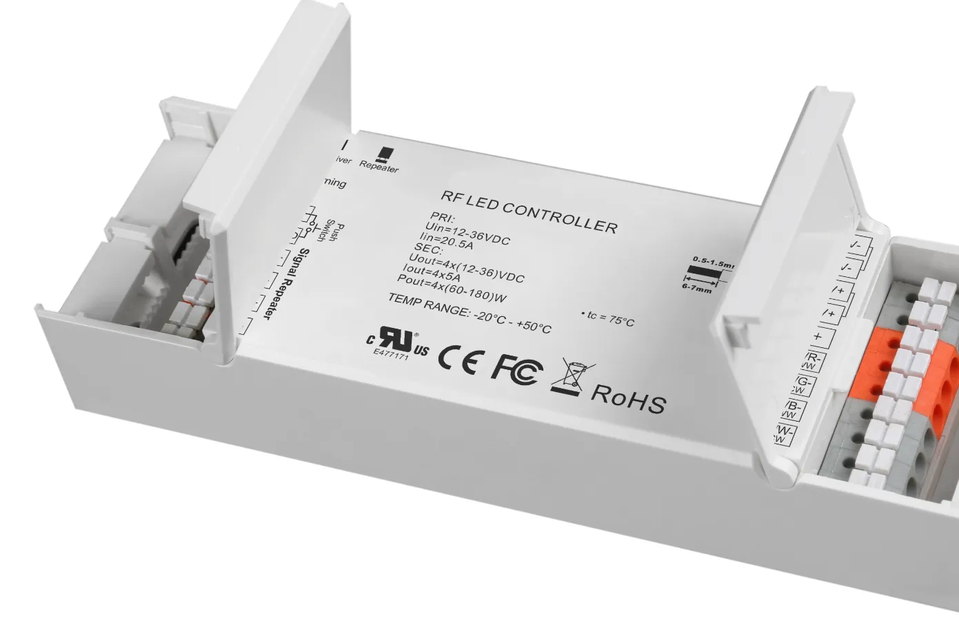 Synergy 21 LED Serie EOS 05 4-Kanal PWM Dimmer Controller Synergy 21 LED Serie EOS 05 4-Kanal PWM Dimmer Controller